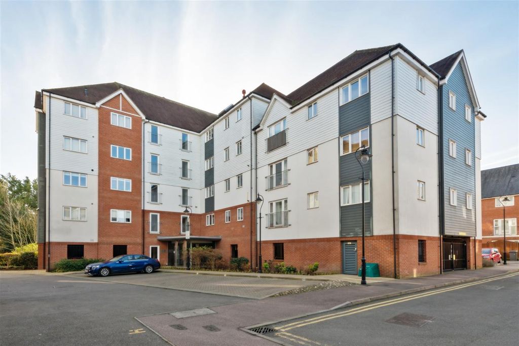 Property photo 1 of 18 Main Picture