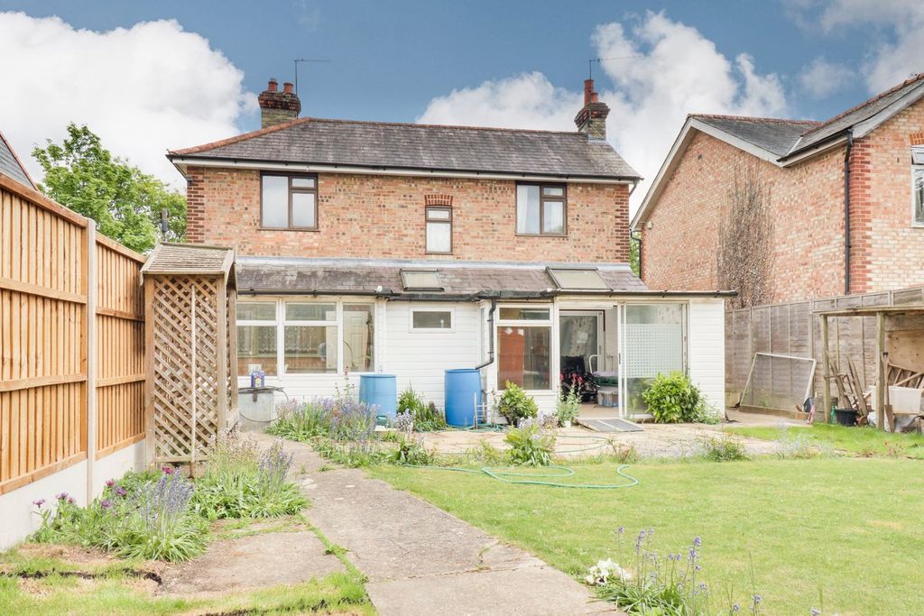 Property photo 2 of 13