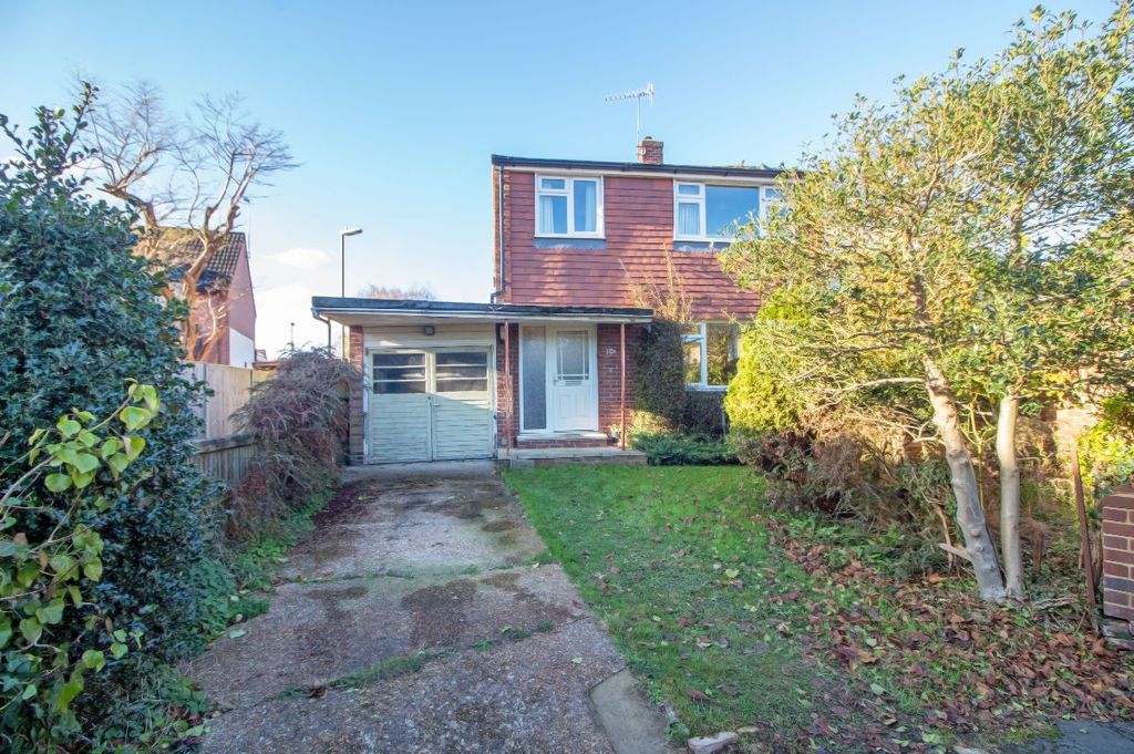 Property photo 1 of 18