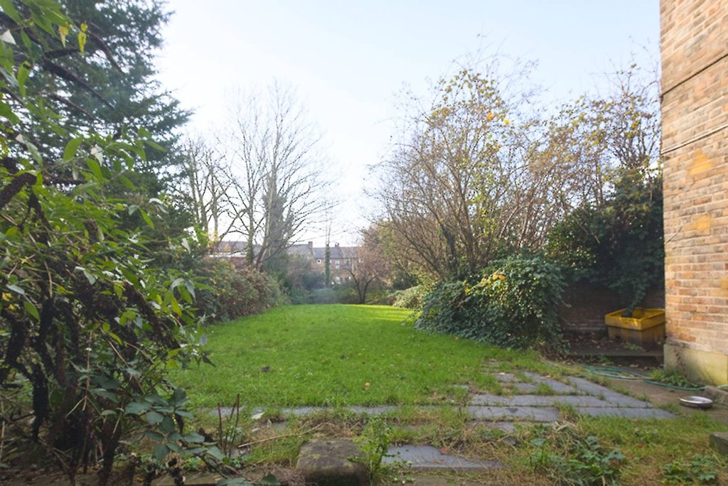 Property photo 3 of 3