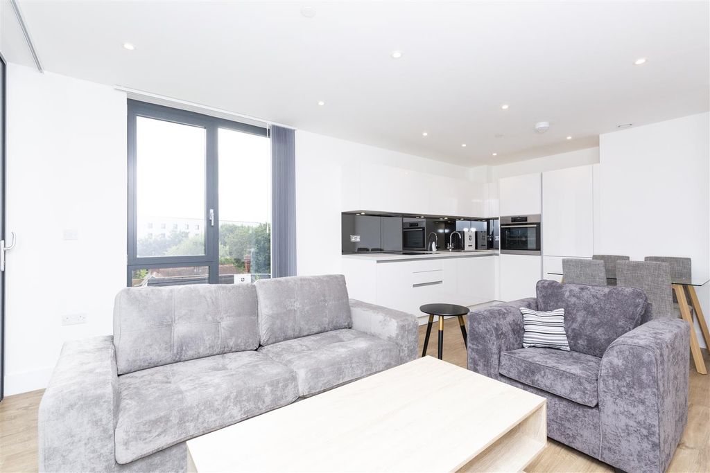 Property photo 1 of 12 Img_4079Kempton House 1505.Jpg
