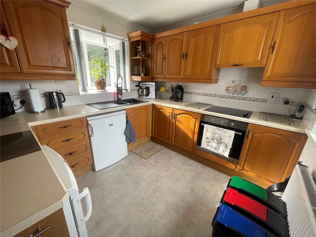 Property photo 2 of 22 Picture No. 74