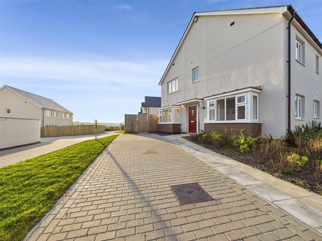 Property photo 1 of 13 Picture No. 17