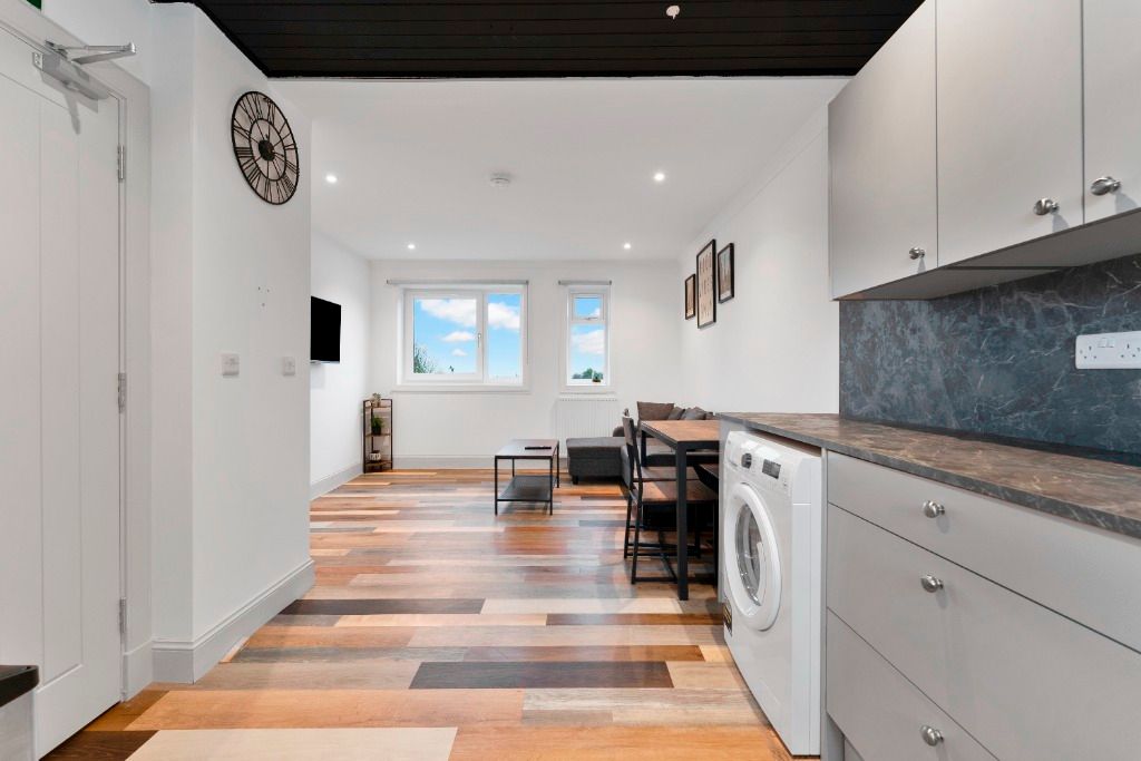 Property photo 3 of 12 Photo 3