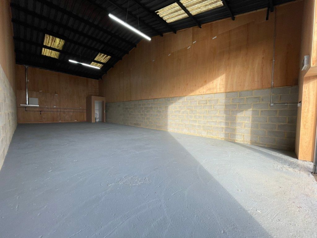 Property photo 3 of 6 Photo 2