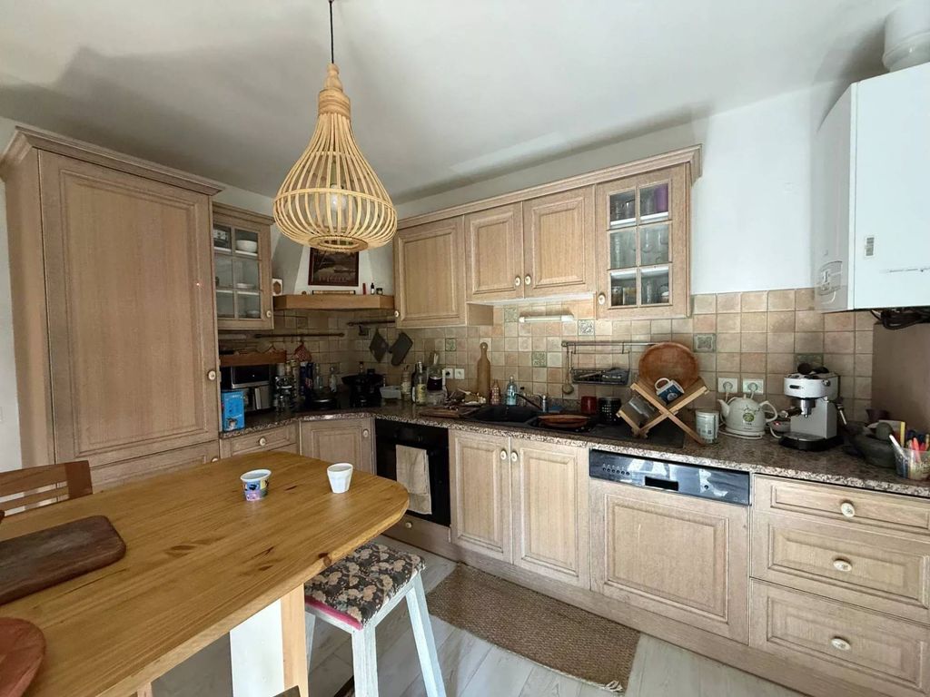 Property photo 3 of 10 1E11Bd33973d35c6Ef78d7B6F3E67Af1