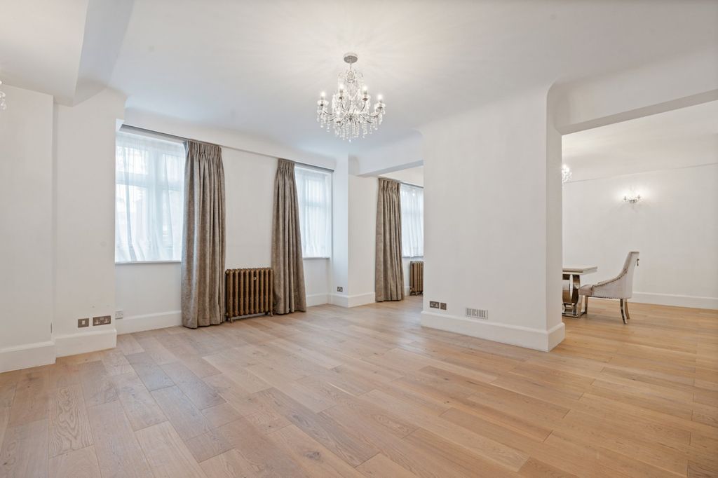 Property photo 1 of 15 Picture No. 04