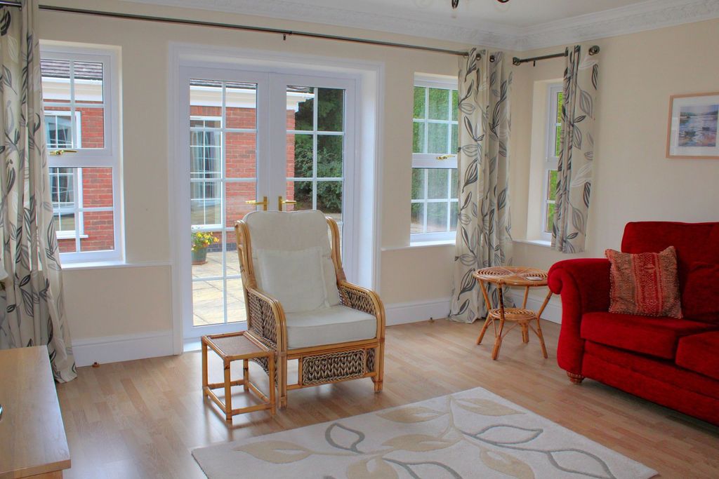 Additional image 19 of 5 bed detached house for saleKirton Road, Greetwell DN20