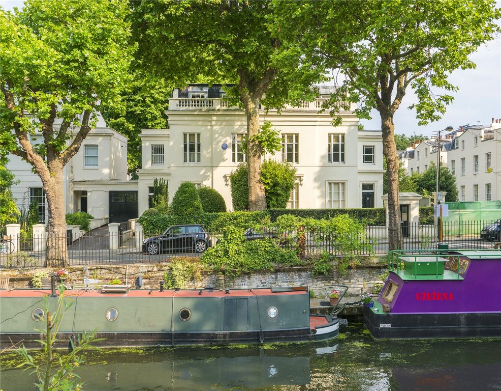 Property photo 1 of 3 Exterior