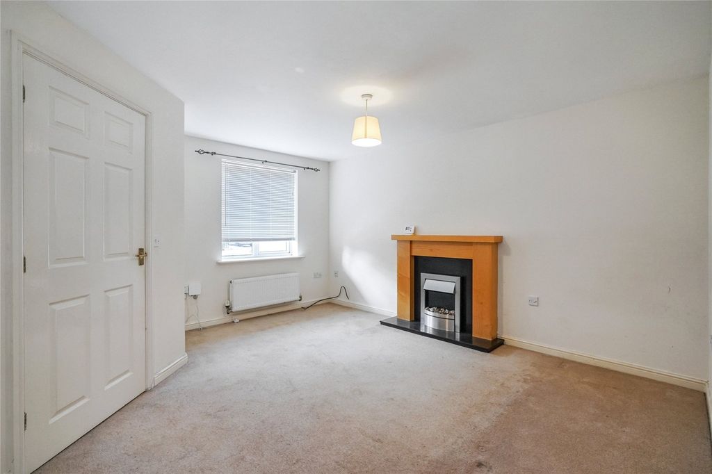 Property photo 3 of 18 Picture No. 16