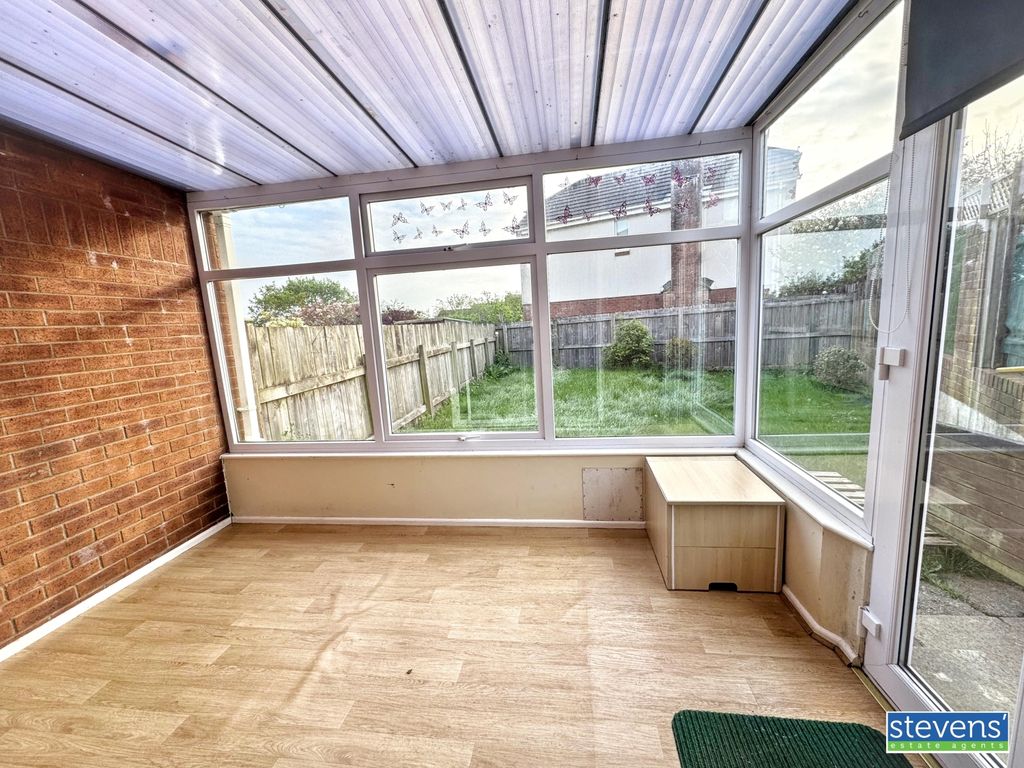 Property photo 2 of 11 Img_0144