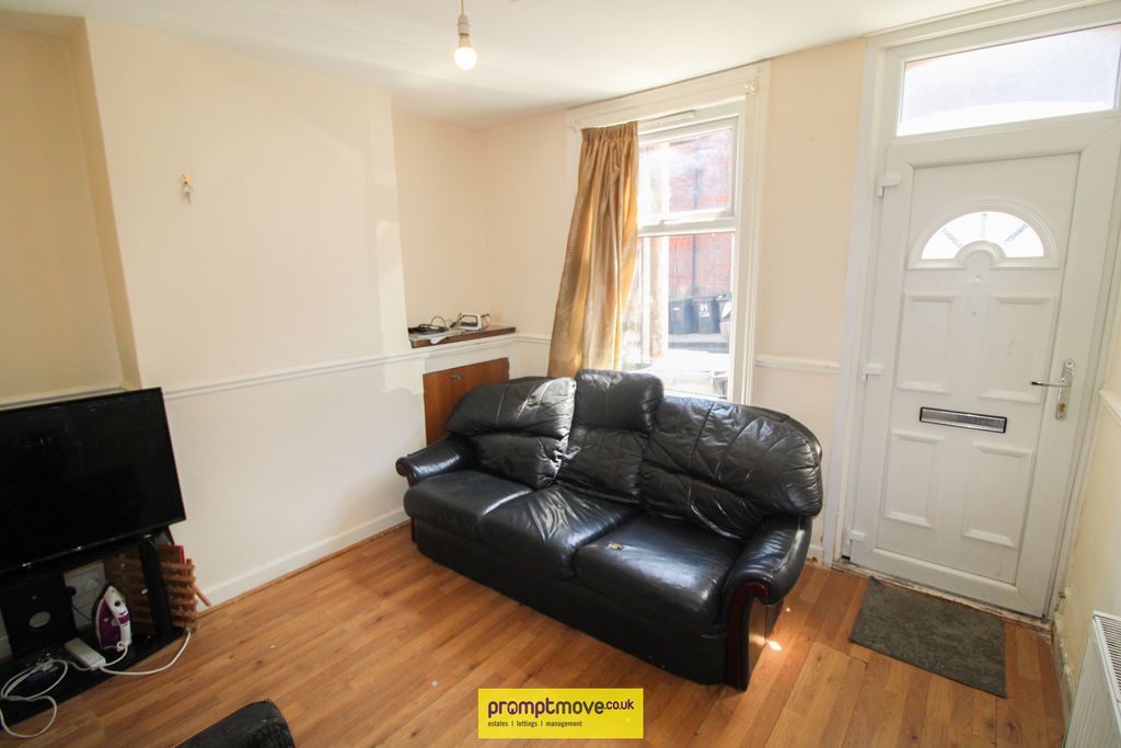 Property photo 2 of 9 Na