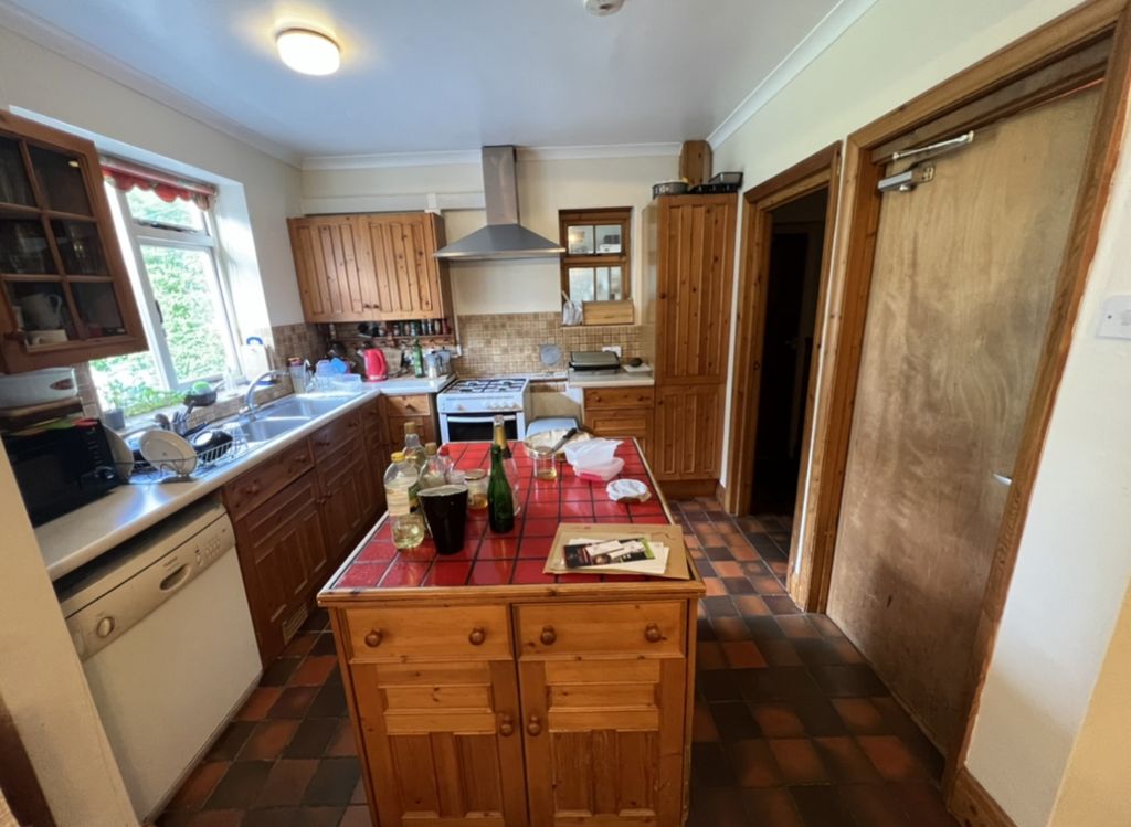 Property photo 3 of 16 Img_0410