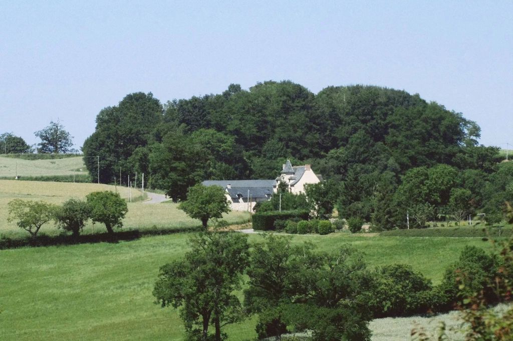 Property photo 2 of 15