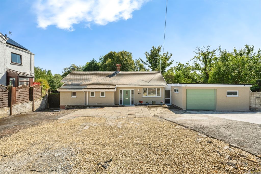 Property photo 1 of 25
