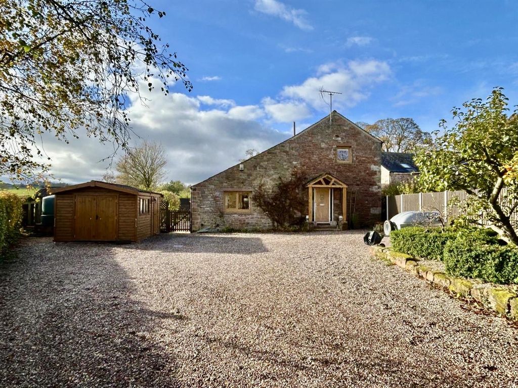 Property photo 1 of 42 4Ef540d9-E291-4Eaf-8339-726A92E81Ad8.Jpg