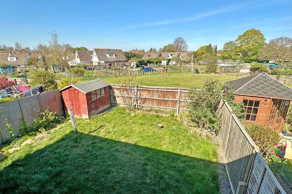 Property photo 3 of 19