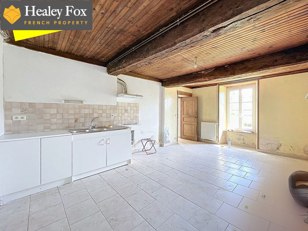 Property photo 3 of 18