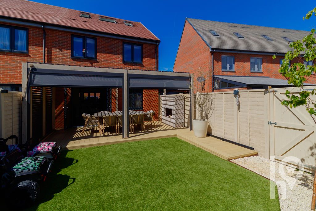 Property photo 1 of 14 Photo 14