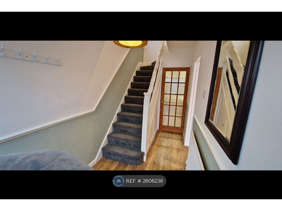 Property photo 3 of 13 Hallway