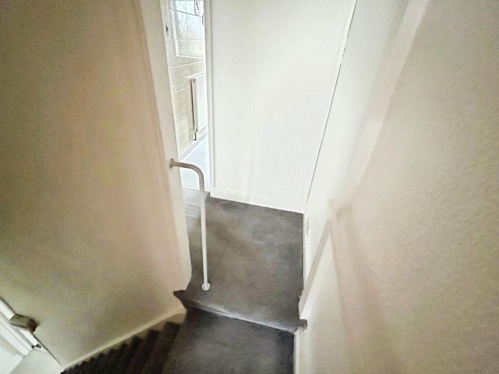 Property photo 2 of 11 Pbox-Img.Jpg