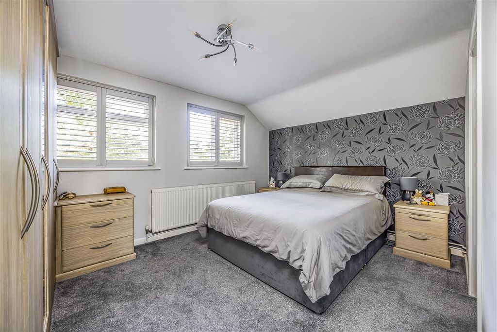 Property photo 3 of 25 90 Horndean Road, Emsworth-Porticomarketing-Nexa-8