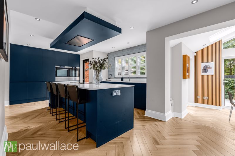 Property photo 3 of 37 Kitchen