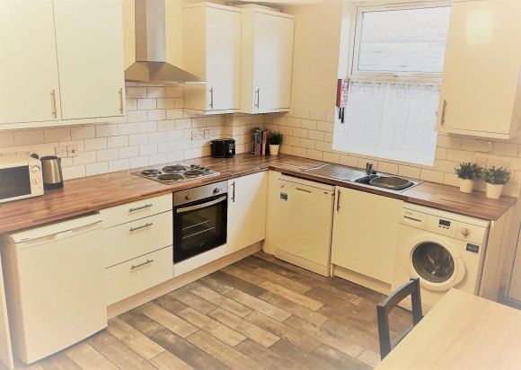 Property photo 1 of 13 1 P115 Kitchen 1Jul20.Jpg