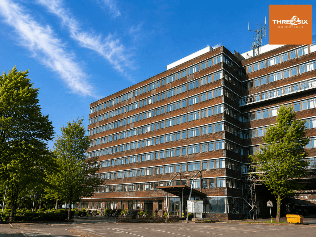 Property photo 1 of 5 Exceptional Furnished Corner Apartment | One Of Castle Court's Largest Two Beds | Parking