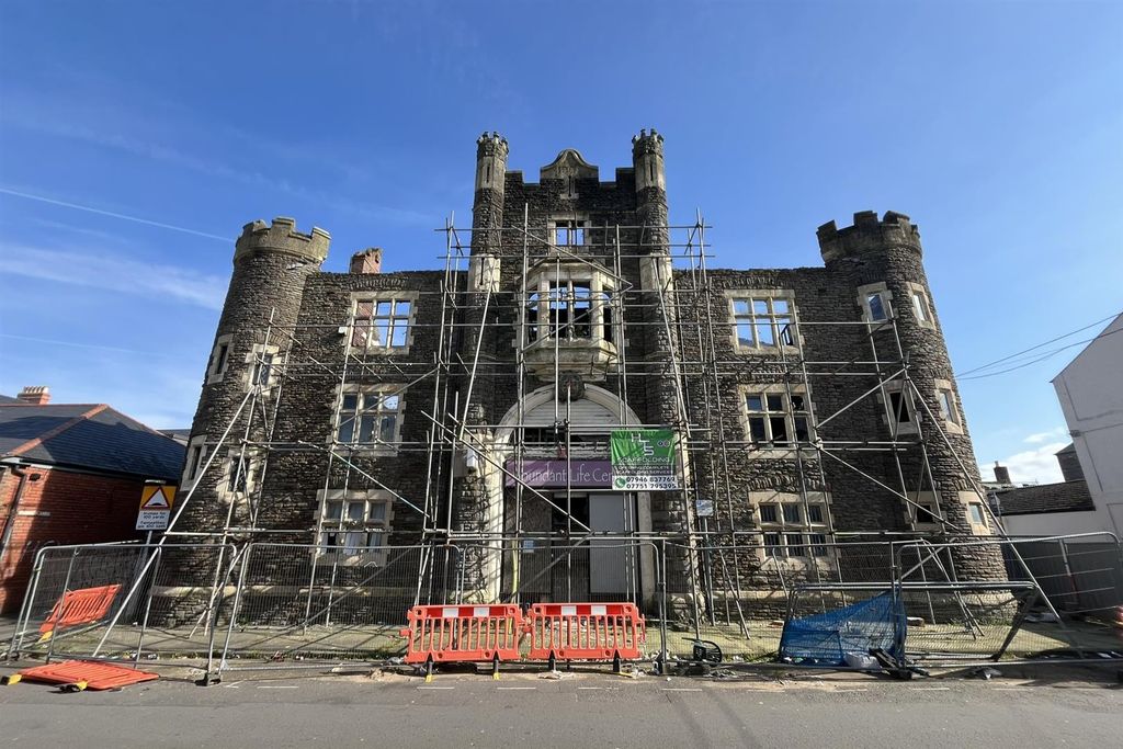 Property photo 2 of 25 Drill Hall, Lower Dock Street, Newport, Wales Np20