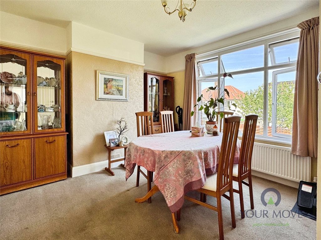 Property photo 3 of 23 Dining Room