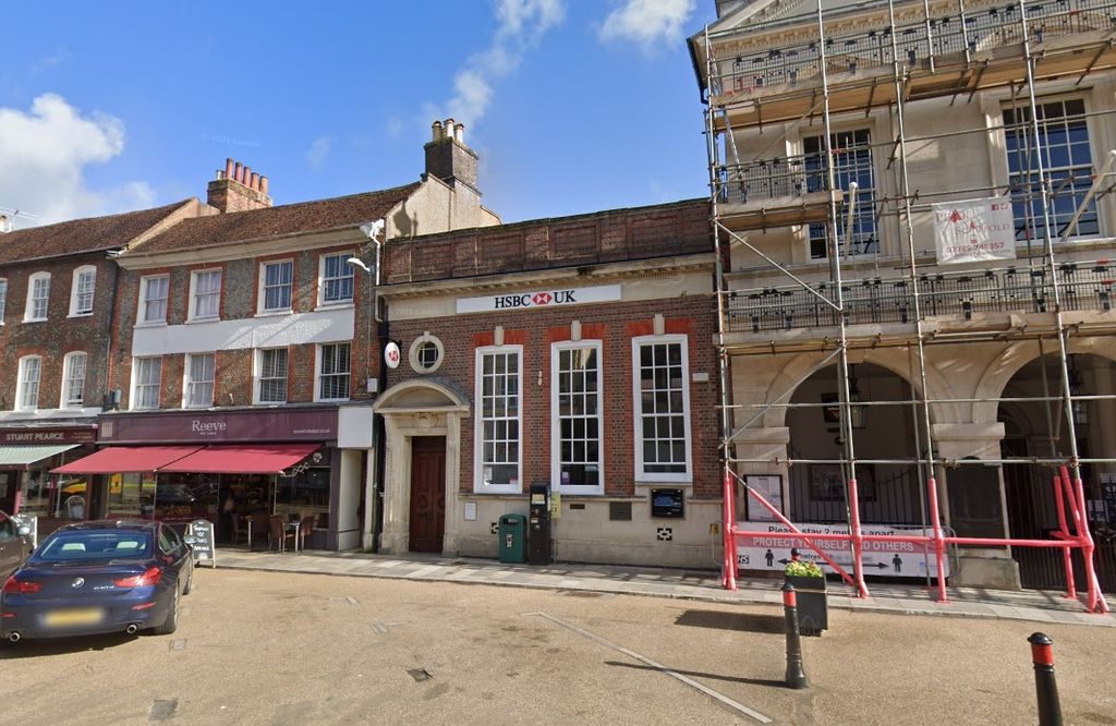 Property photo 1 of 4 Blandford Forum - 17 Market Place, Dorset Dt11 7Ag