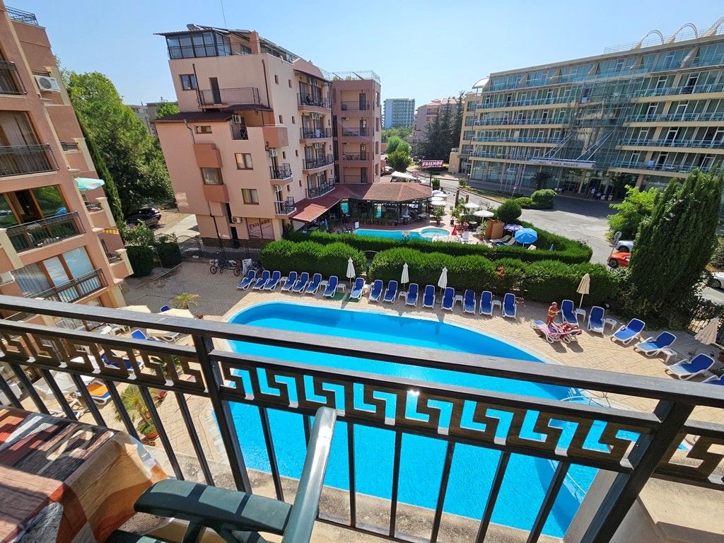 Property photo 3 of 18