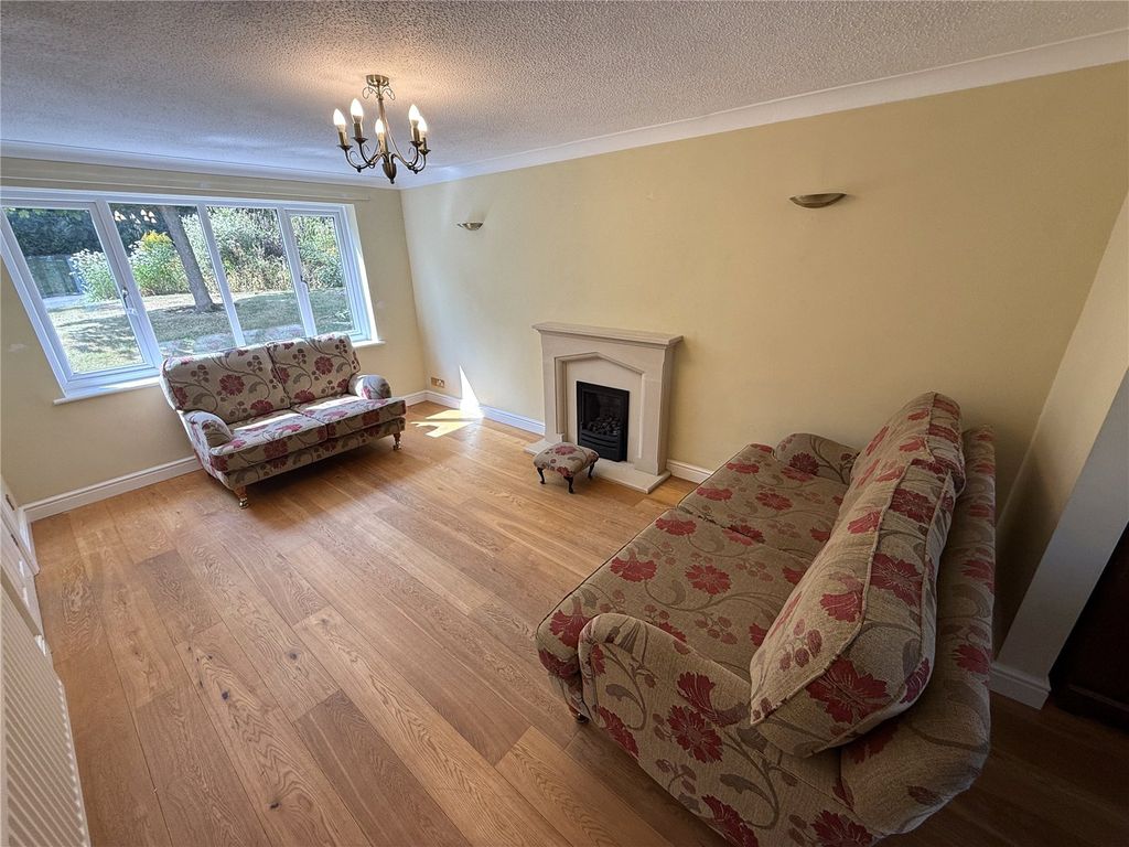 Property photo 3 of 23 Picture No. 09