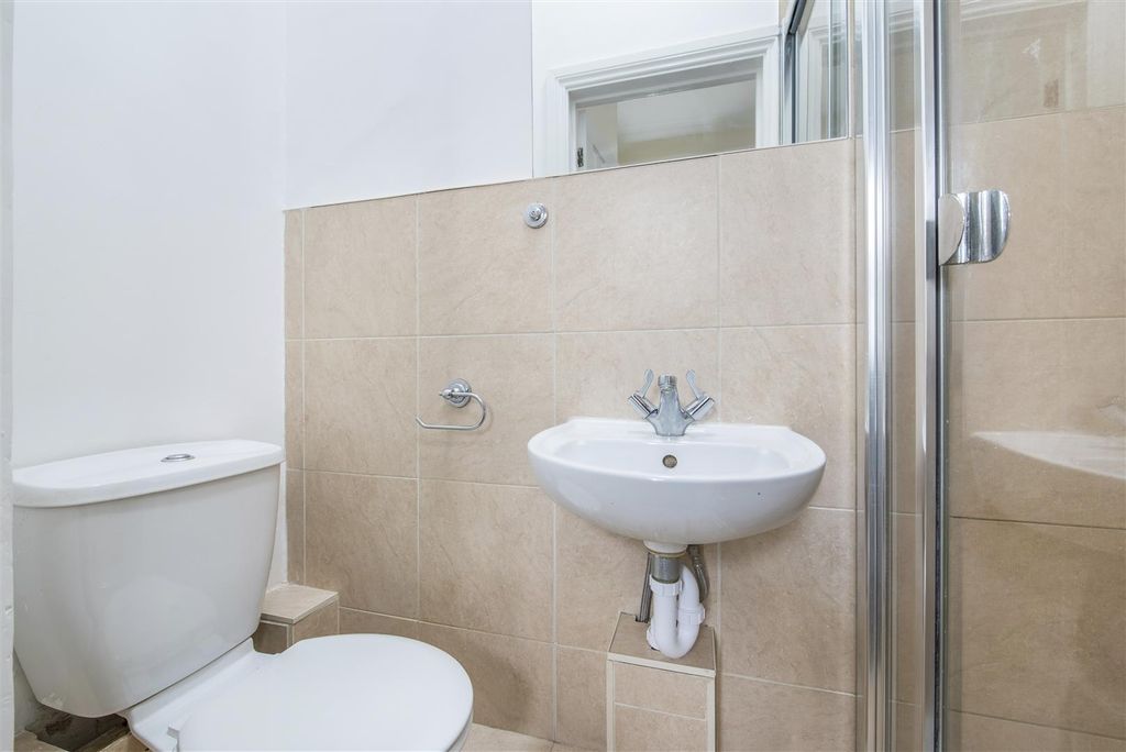 Additional image 17 of 9 bed semi-detached house for saleWalk Of Station, High Wycombe HP13