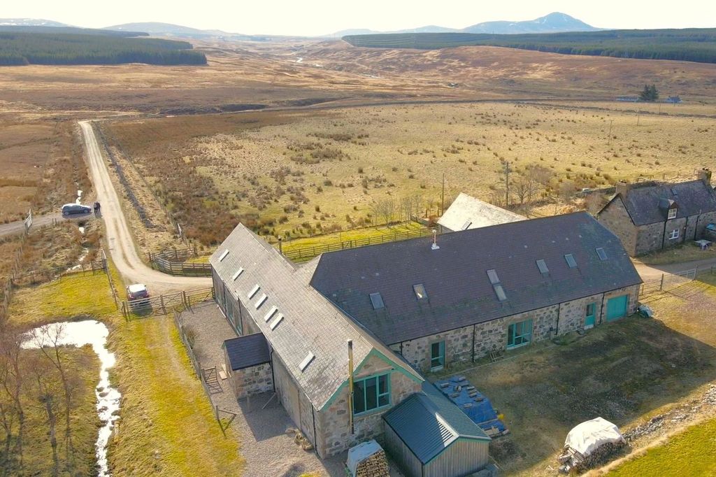 Property photo 2 of 30