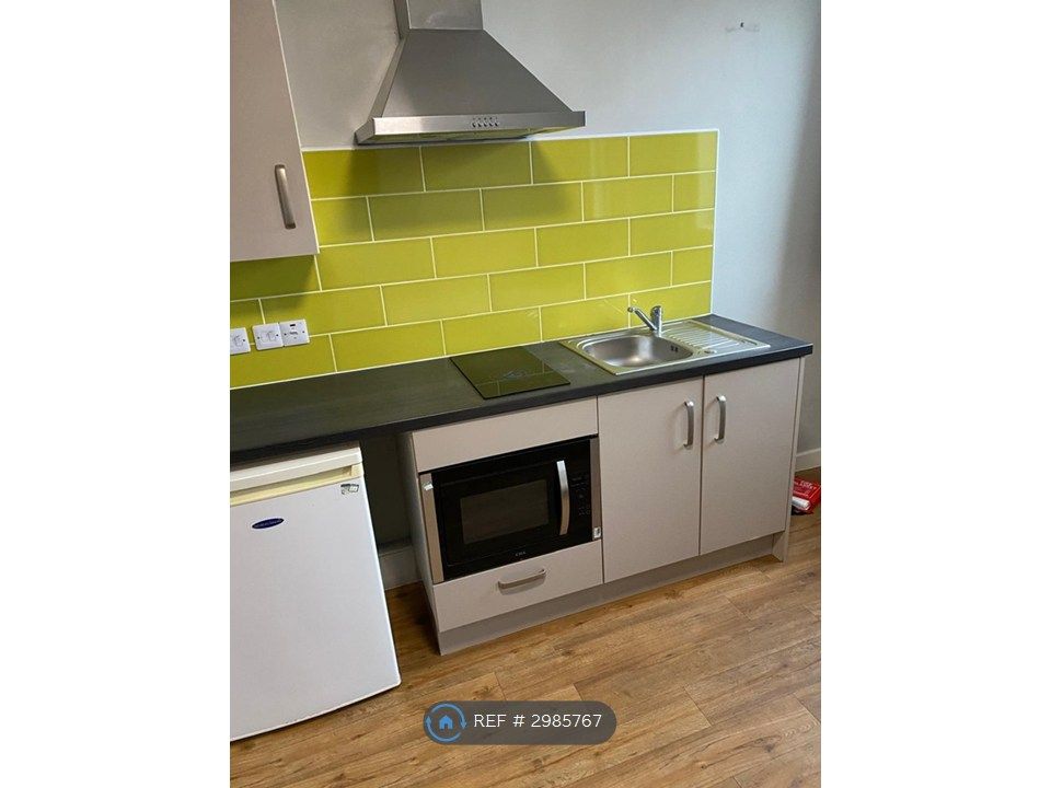 Property photo 3 of 4