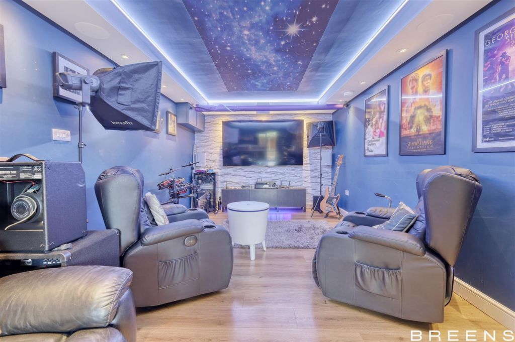 Property photo 2 of 41 Img_7922_25 Copy 2.Jpg