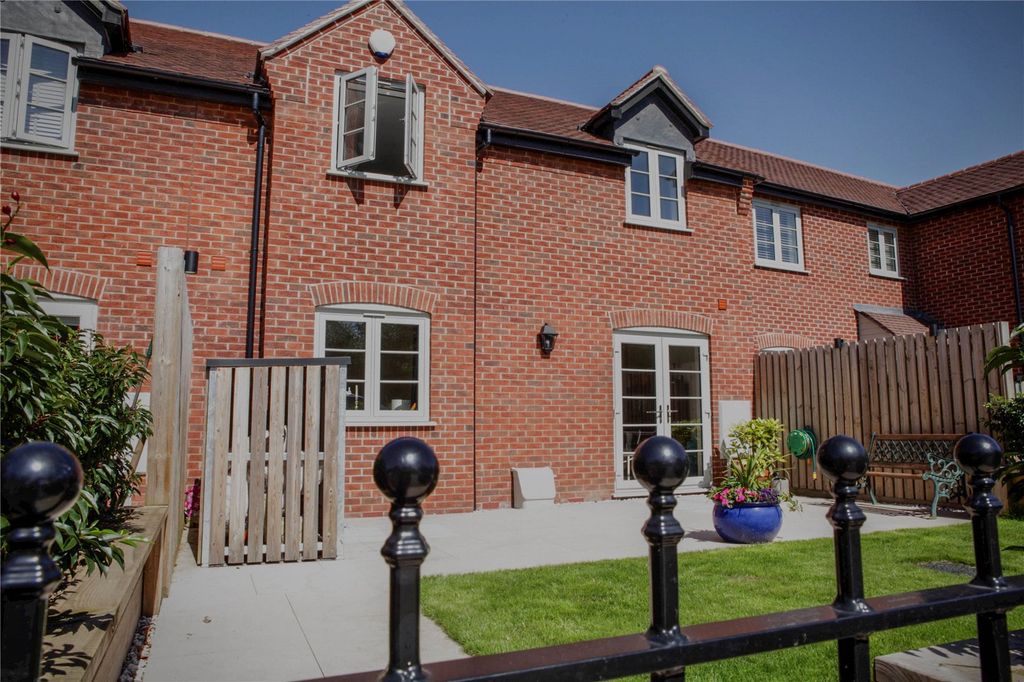 Property photo 3 of 25 Picture No. 49