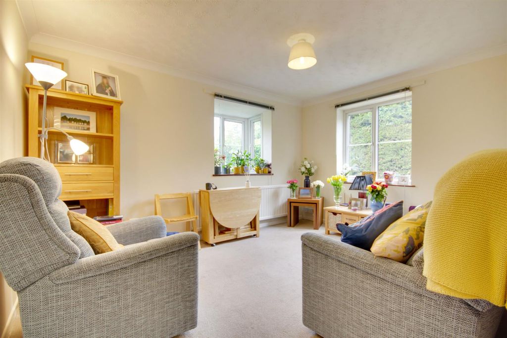 Property photo 3 of 5 Img_7494-Img_7496.Jpg