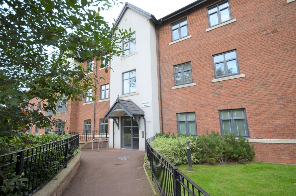 Property photo 2 of 13