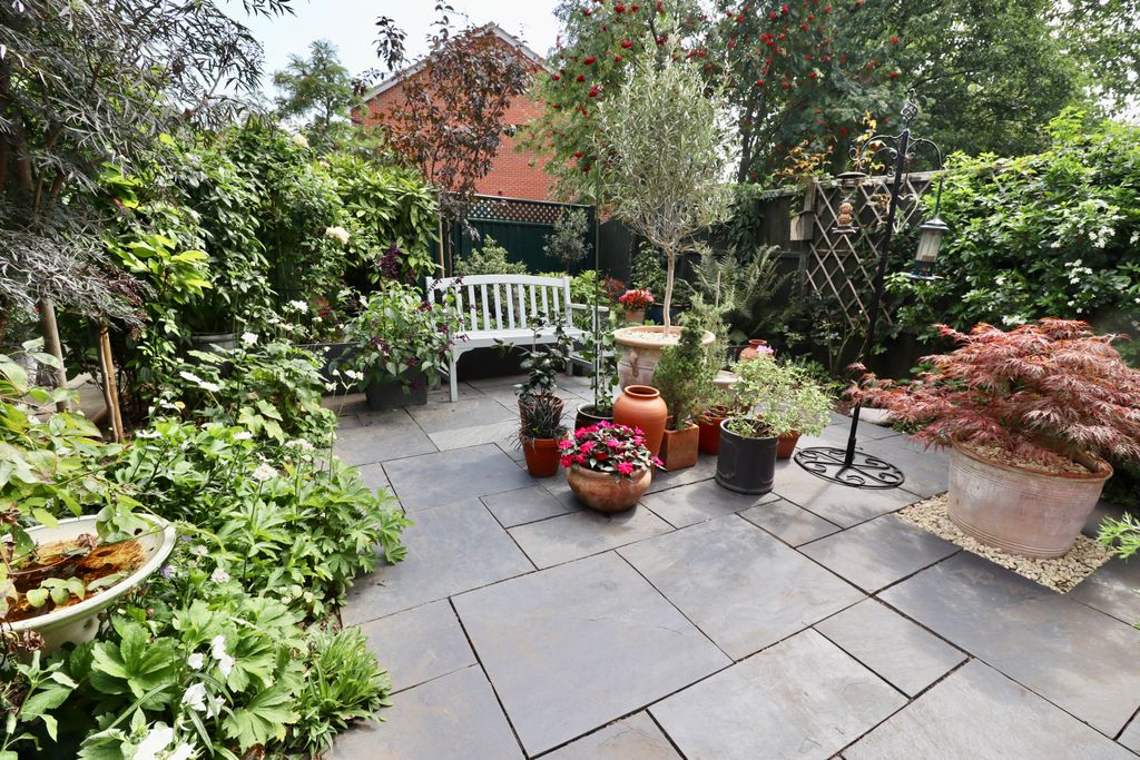 Property photo 3 of 18 Img_9156
