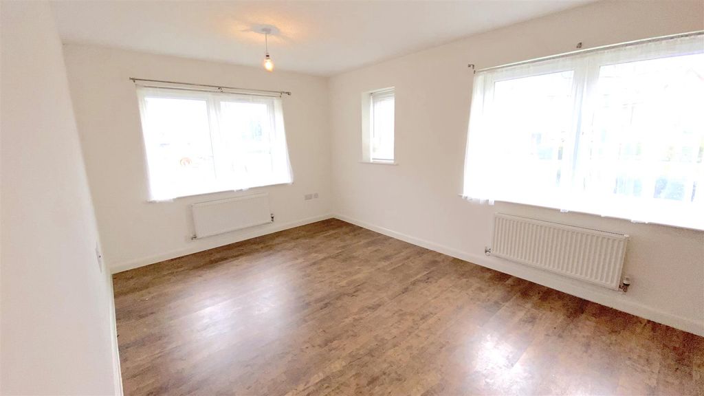 Additional image 22 of 2 bed flat for saleCastleridge Drive, Greenhithe DA9