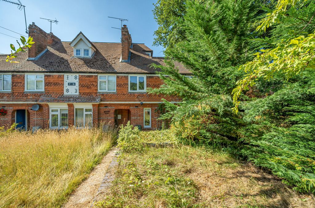 Property photo 1 of 19 1301252-1-6862Ab8...