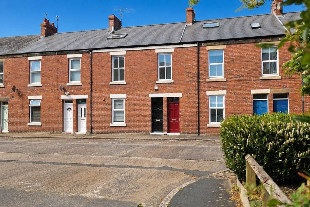 Property photo 1 of 25 59474028-Bbec-4B88-Be92-17D1Bbeb3325_1_105_c.Jpeg