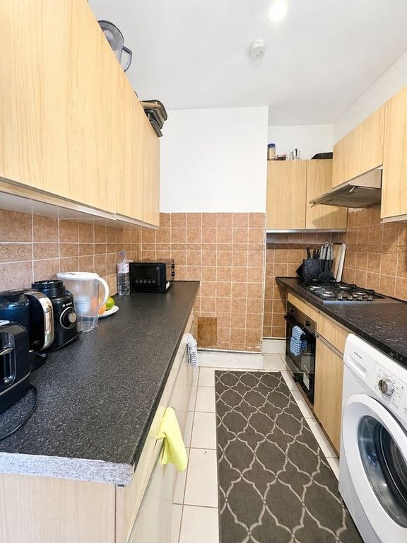 Property photo 2 of 5