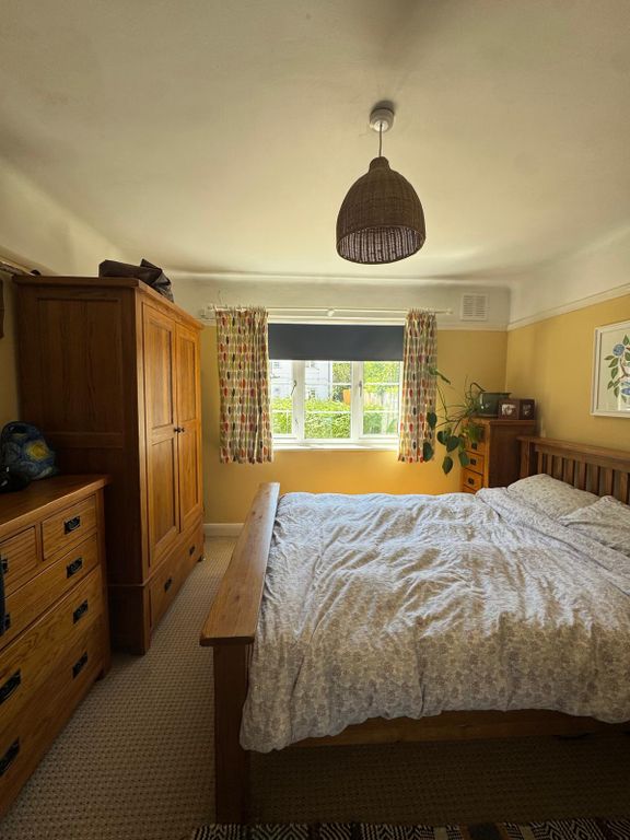 Property photo 3 of 10 Bed11