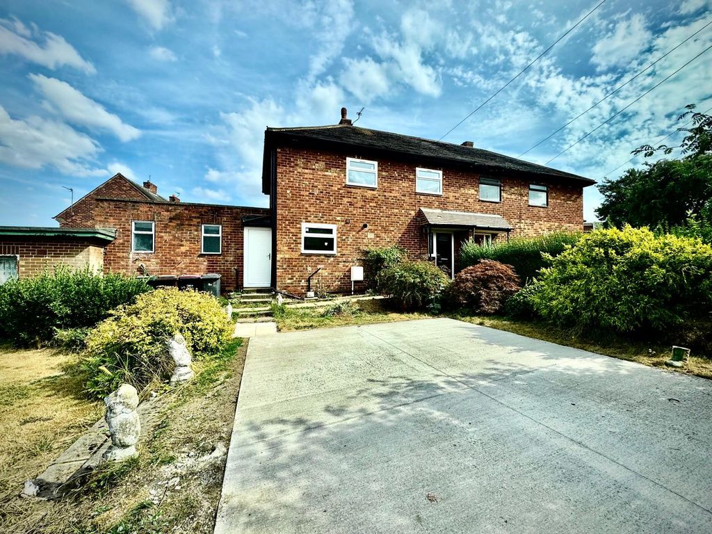 Property photo 2 of 25 Gallery