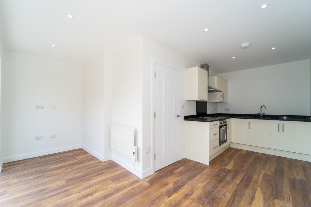 Property photo 1 of 9 d5343c0A-1170-4F45-Be21-9Ccb0Ccef8F5.Jpeg