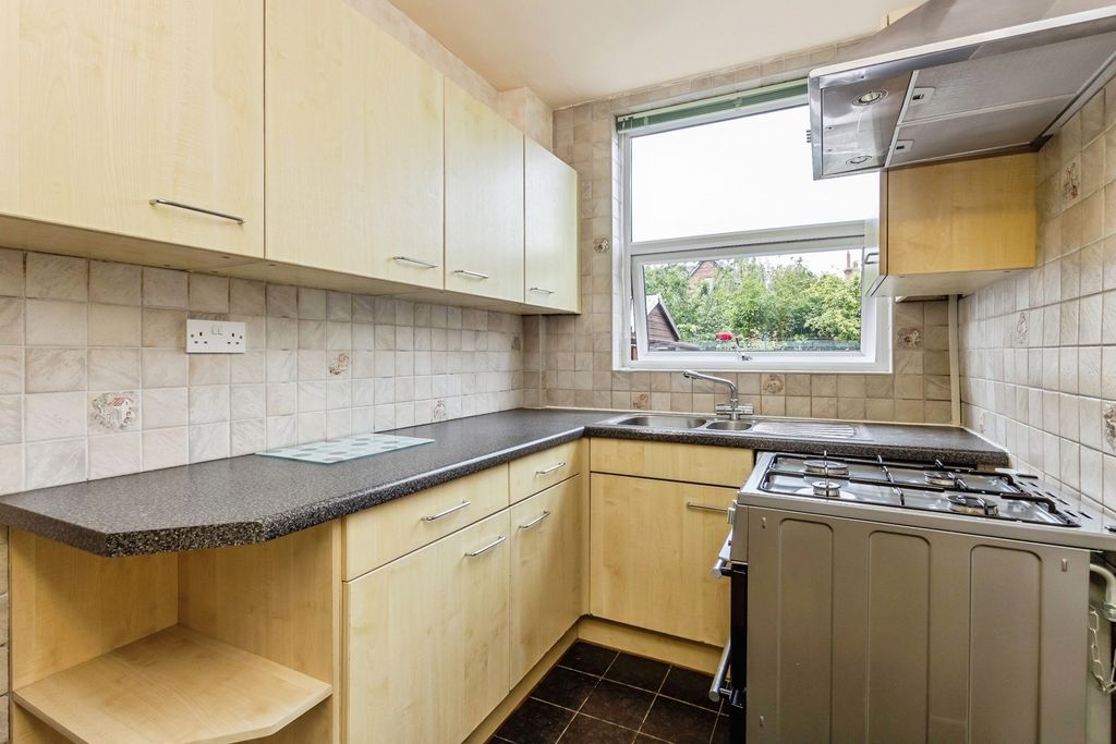 Property photo 2 of 17 Photo